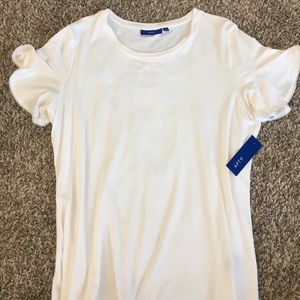 NWT! Fancy t-shirt with pearls
